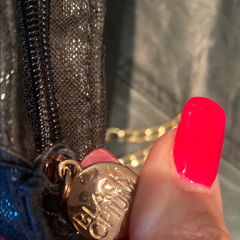 Yves Saint Laurent Beauty Black and Gold Crossbody Bag with bonus brooch - Picture 12 of 16